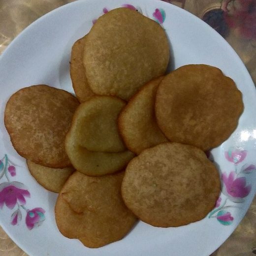তেলের পিঠার ছবি